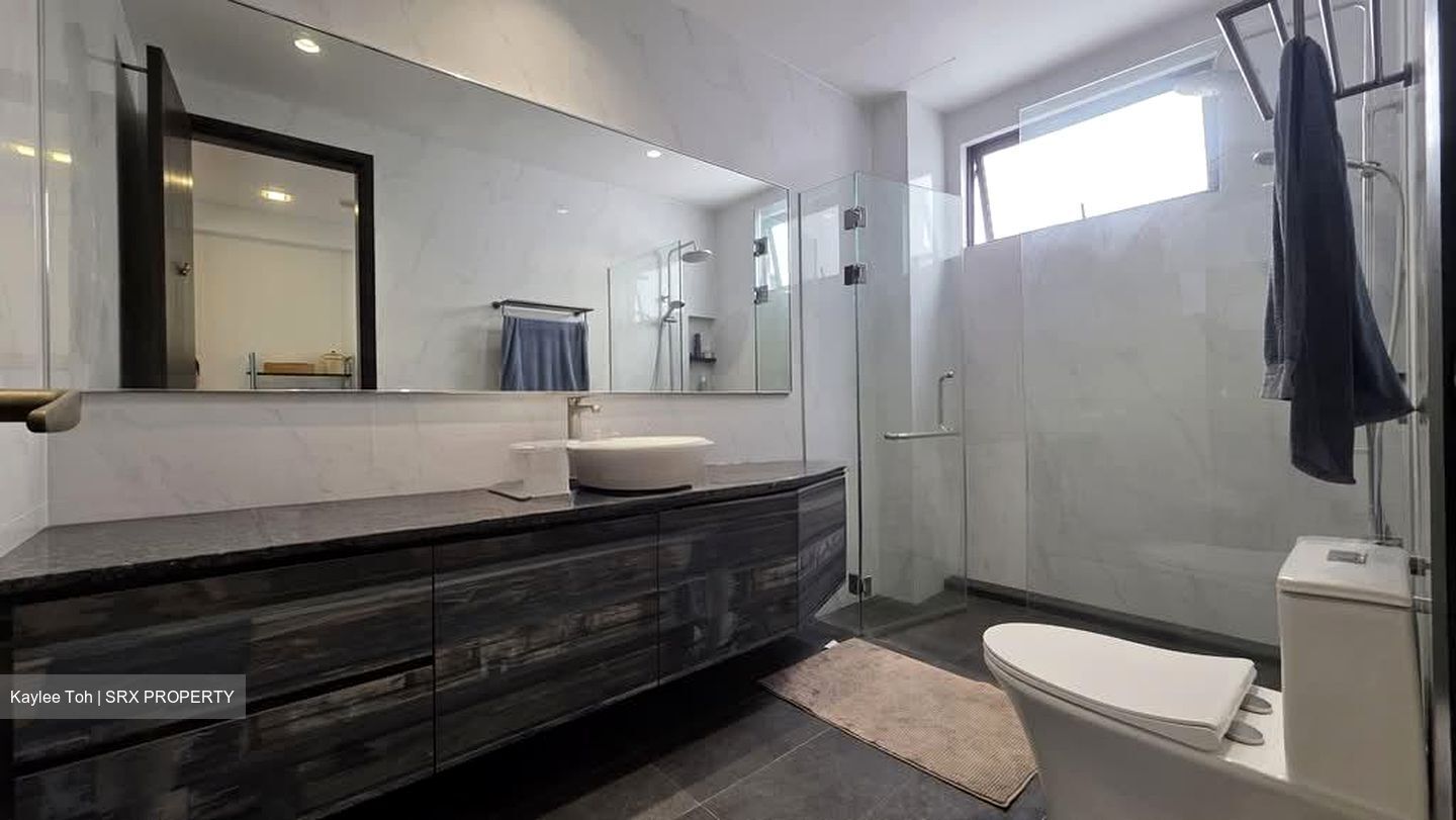 Sembawang Hills Estate (D20), Terrace #601629301